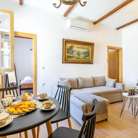 Medieval Poem עיר רודוס