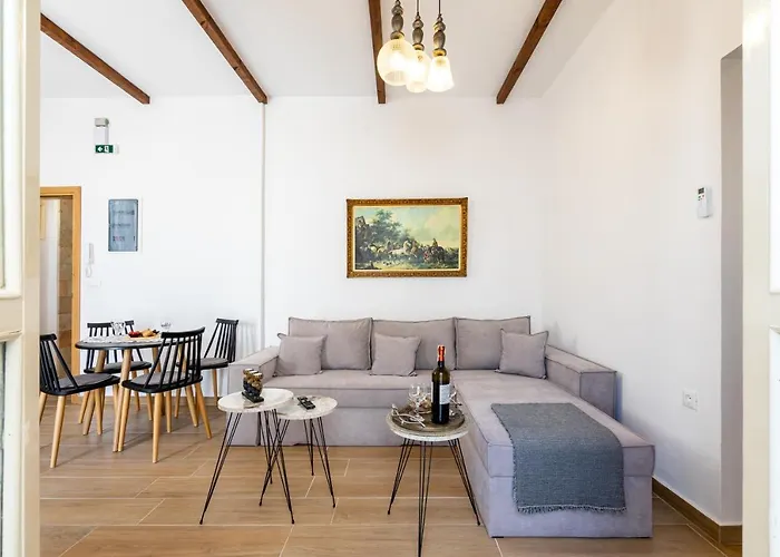 Medieval Poem Appartement Rhodes City