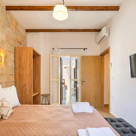 Apartman Medieval Poem