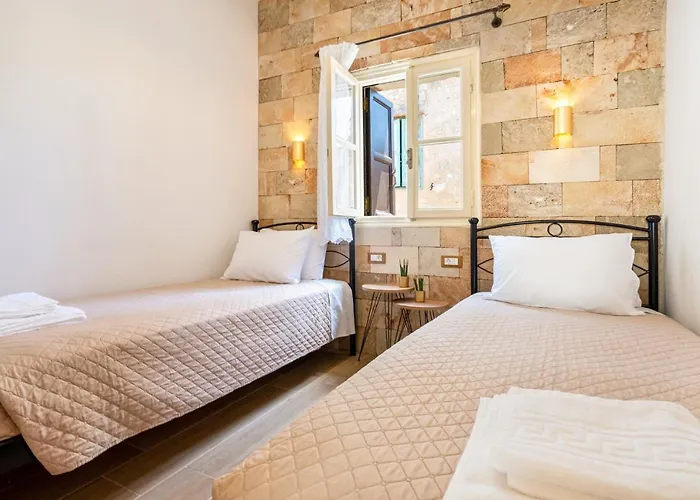 Medieval Poem شقة *